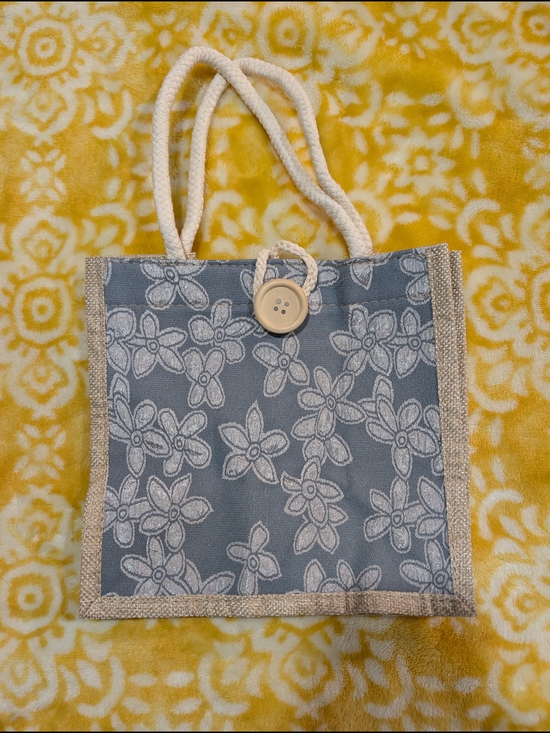 No Label Handbags - Casual Floral Mini Tote Bag in Steel Blue